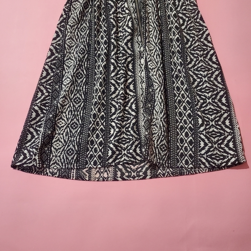 American Eagle Outfitters Black And White Print Summer Dress - Picture 12 of 12